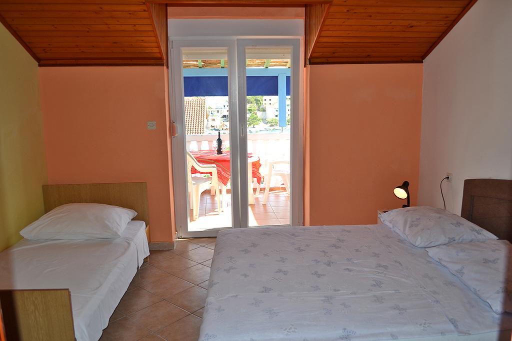 Apartmani Delfin Grebaštica Екстериор снимка