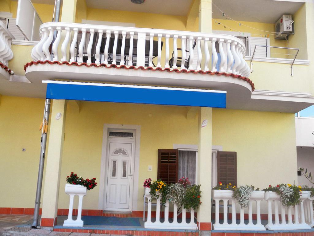 Apartmani Delfin Grebaštica Екстериор снимка