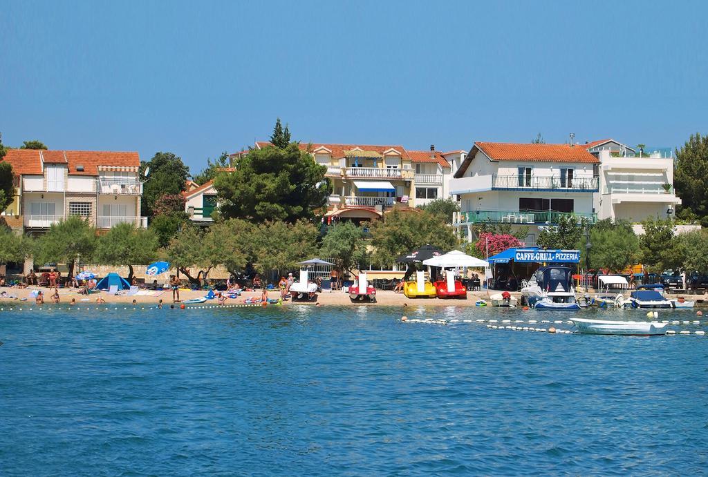Apartmani Delfin Grebaštica Екстериор снимка